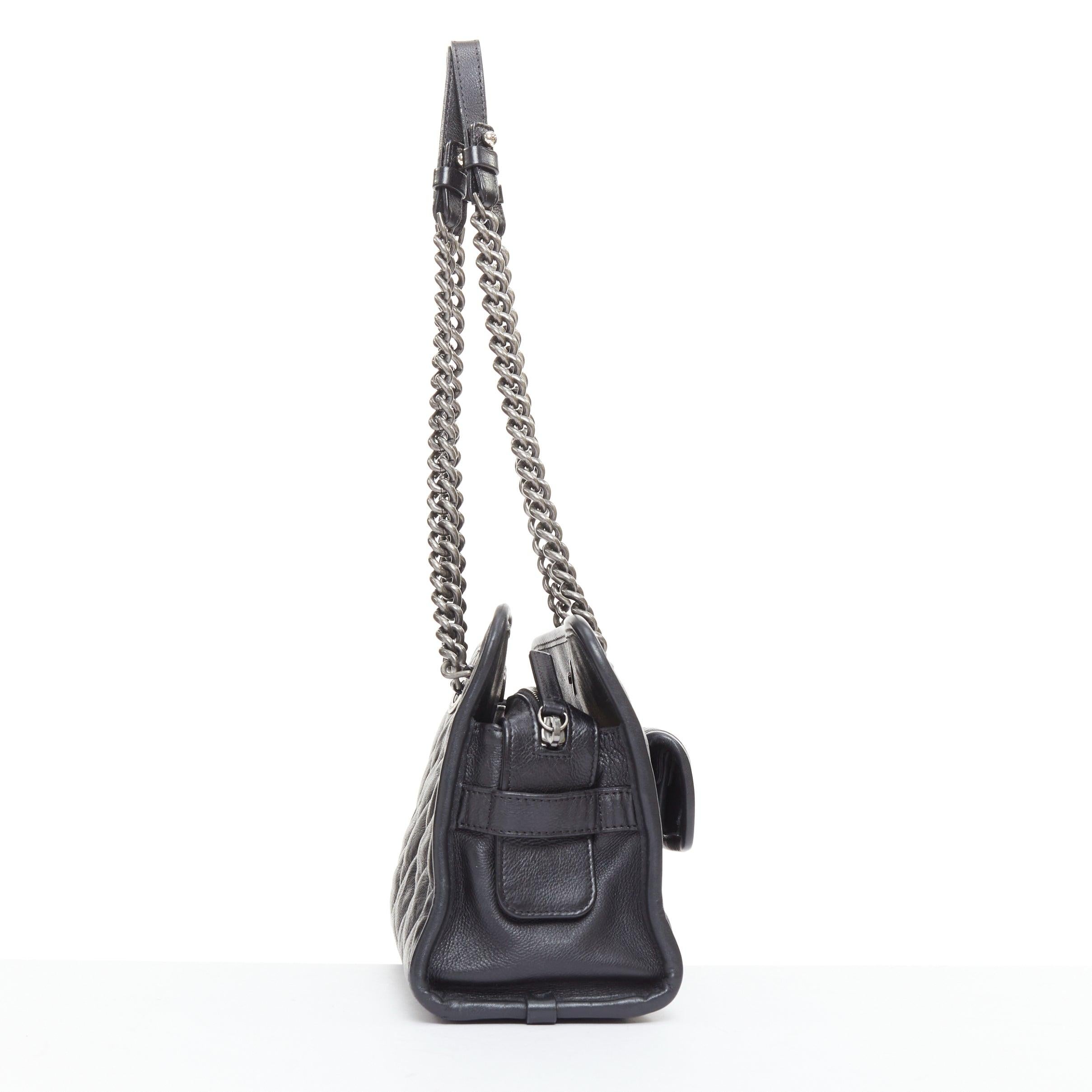 CHANEL Kleine lässige Riviera Zip Umhängetasche aus gestepptem Leder mit Ruthenium CC Kette im Angebot 1