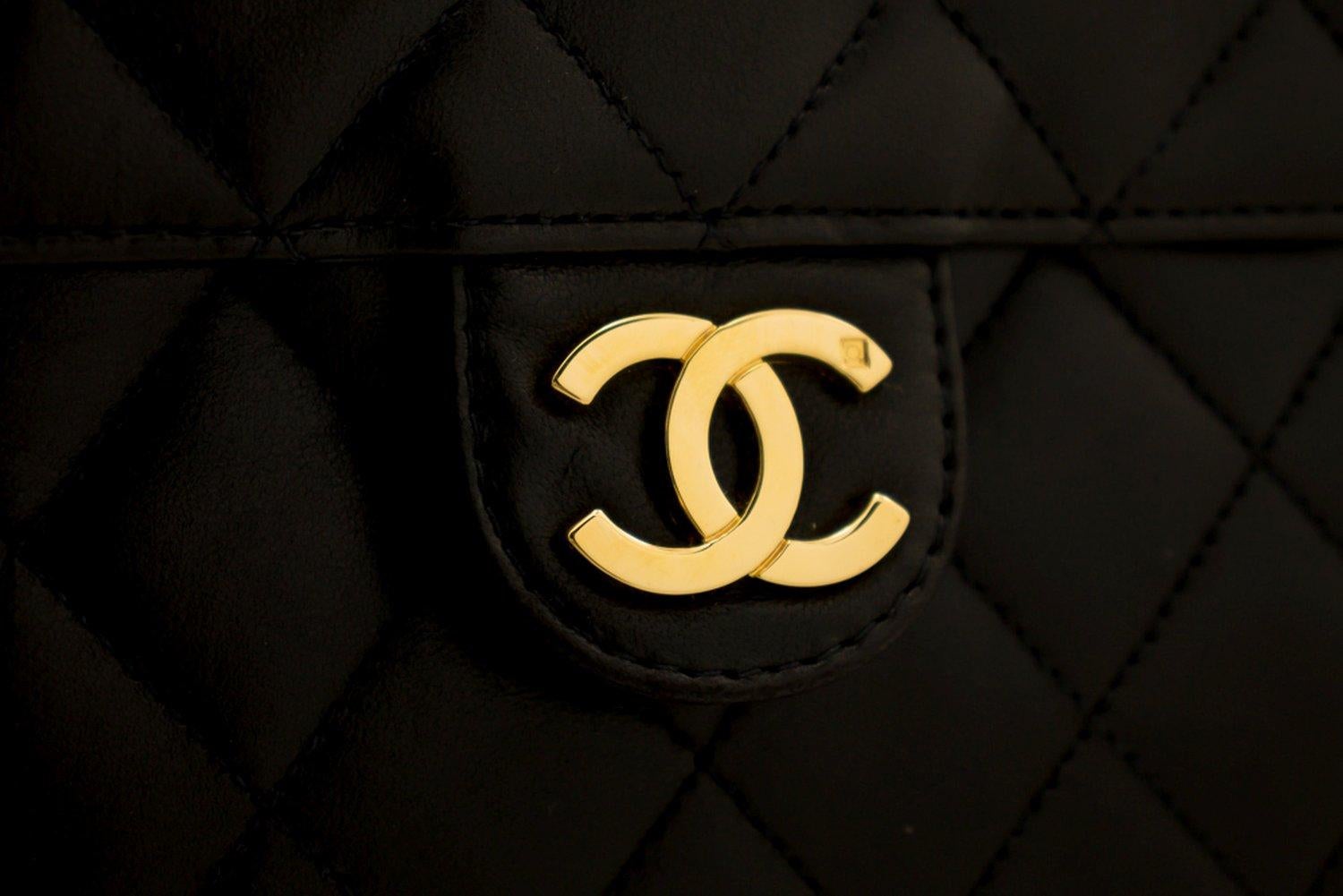 CHANEL Small Chain Shoulder Bag Black Clutch Flap Quilted Lambskin 7