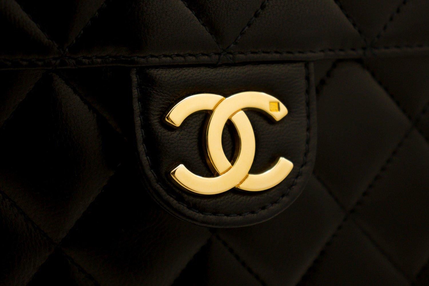 CHANEL Small Chain Shoulder Bag Black Clutch Flap Quilted Lambskin 6