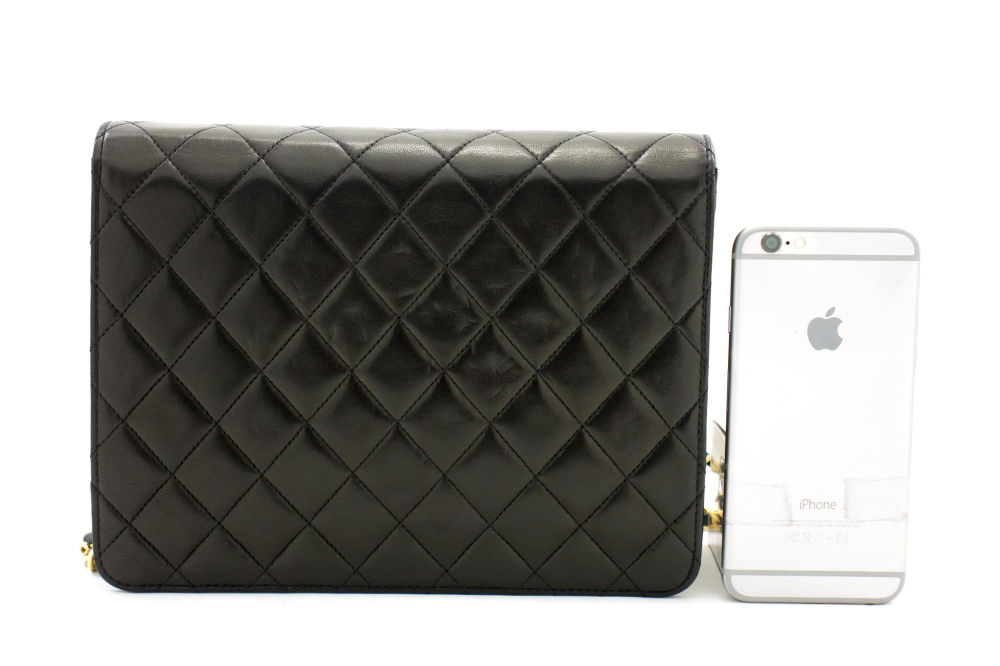 chanel black lambskin clutch with chain