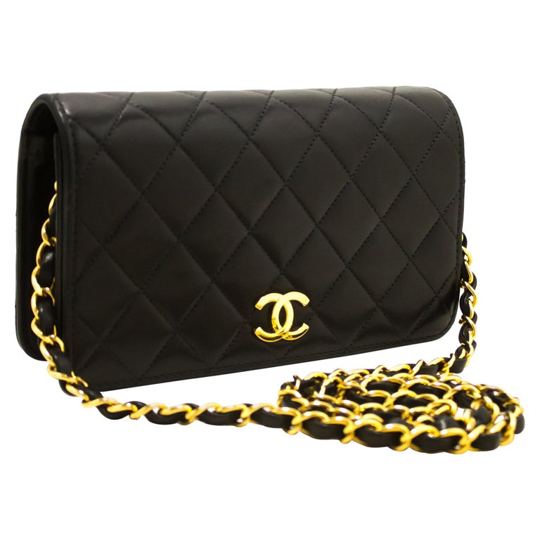 Small Chanel Purse With Chain