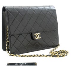 Vintage CHANEL Small Chain Shoulder Bag Black Clutch Flap Quilted Lambskin