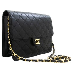 Vintage CHANEL Small Chain Shoulder Bag Black Clutch Flap Quilted Lambskin