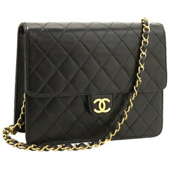 CHANEL Small Chain Shoulder Bag Clutch Black Quilted Flap Lambskin Vintage CHANEL Small Chain Shoulder Bag Clutch Black Quilted Flap Lambskin