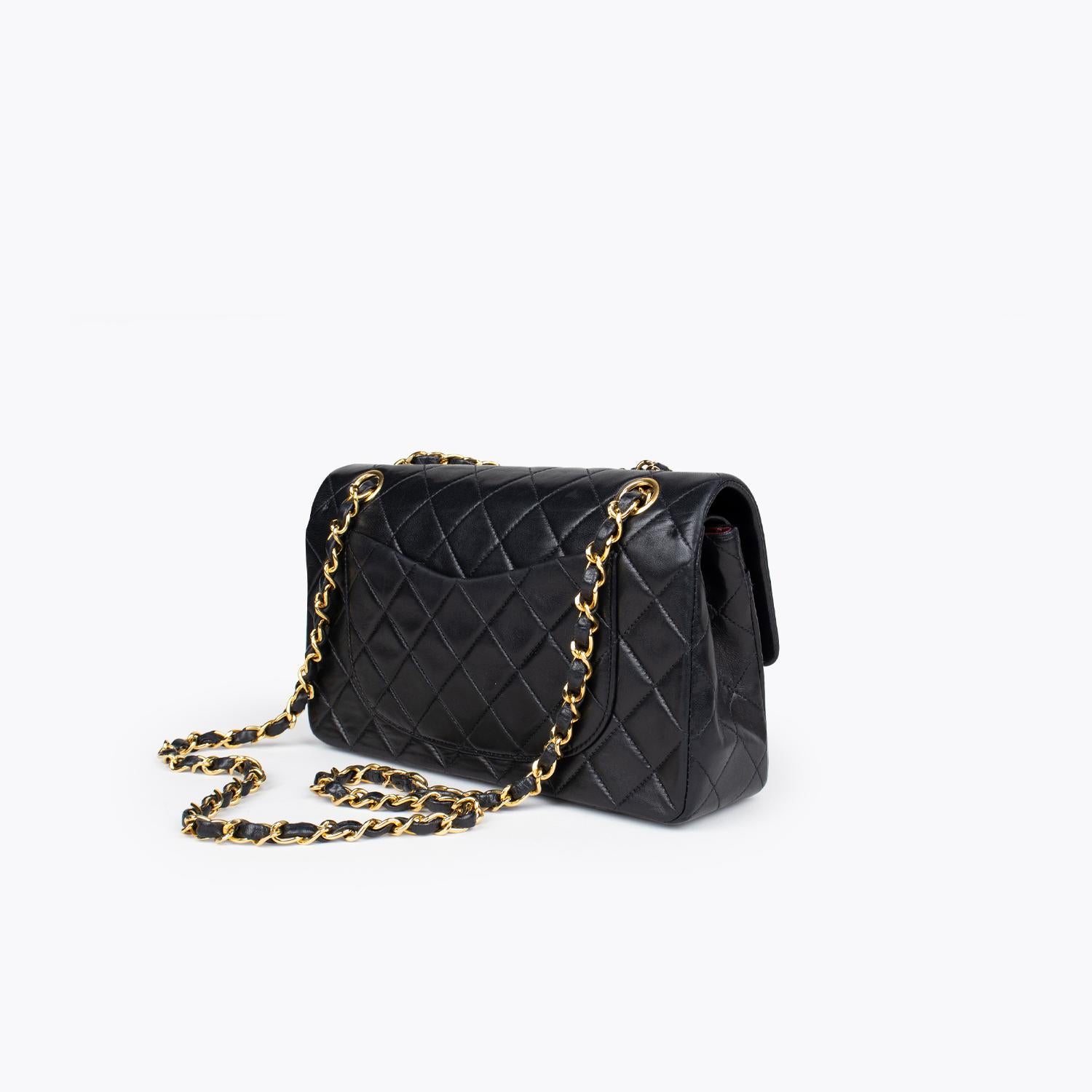 Chanel Small Classic Double Flap Bag In Good Condition For Sale In Sundbyberg, SE