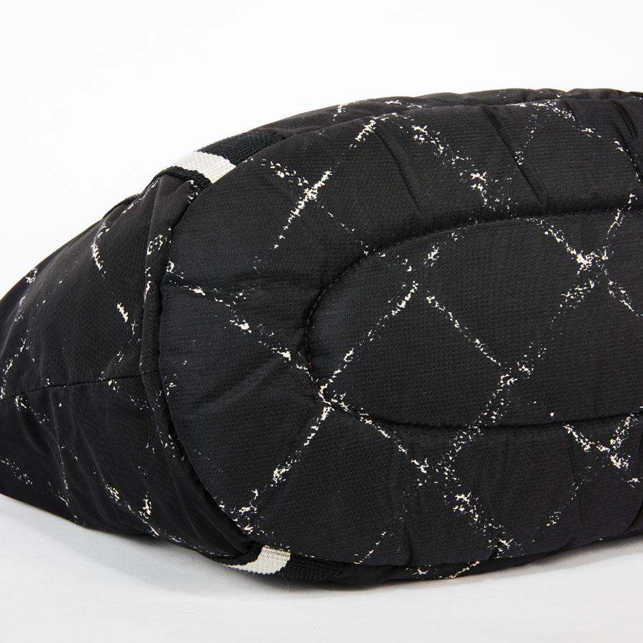 CHANEL Small Dog Bag in Black and Gray Canvas 1