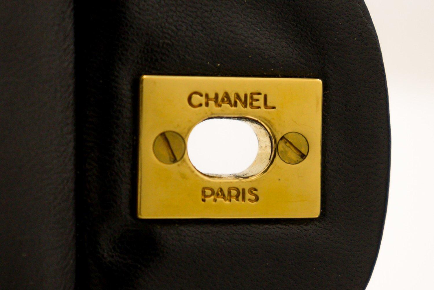 Chanel Tasche mit doppelter Klappe  6