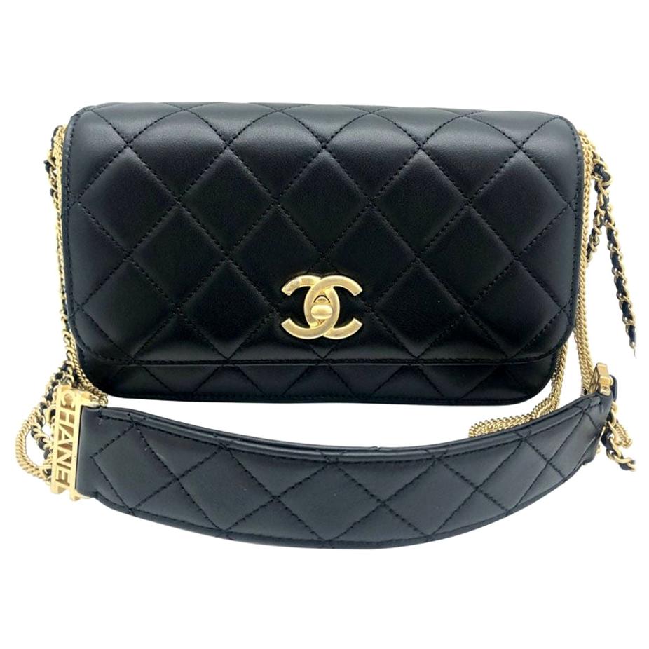 Chanel Small Flap with Chain/Leather Strap - CHANEL/CAMBON detail For Sale  at 1stDibs