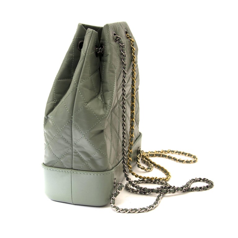 Cloth backpack Chanel Green in Cloth - 21188300