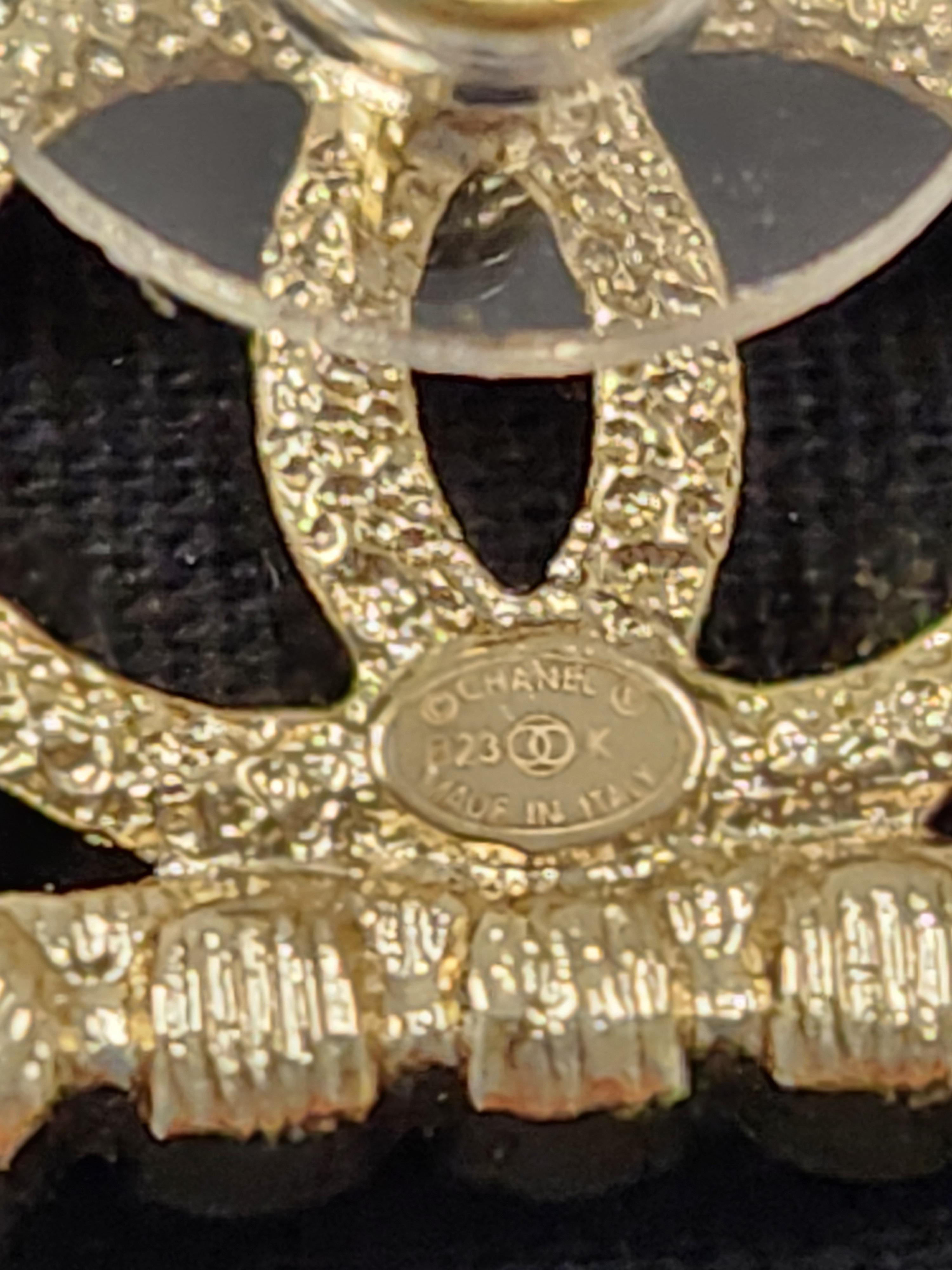 Chanel Small Rhinestone CC Rectangular Stud Earrings B23 In Excellent Condition In PUTNEY, NSW