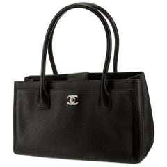 Chanel Bolsa de compras pequeña Piel negra granulada Cerf Executive Vintage Tote 2014