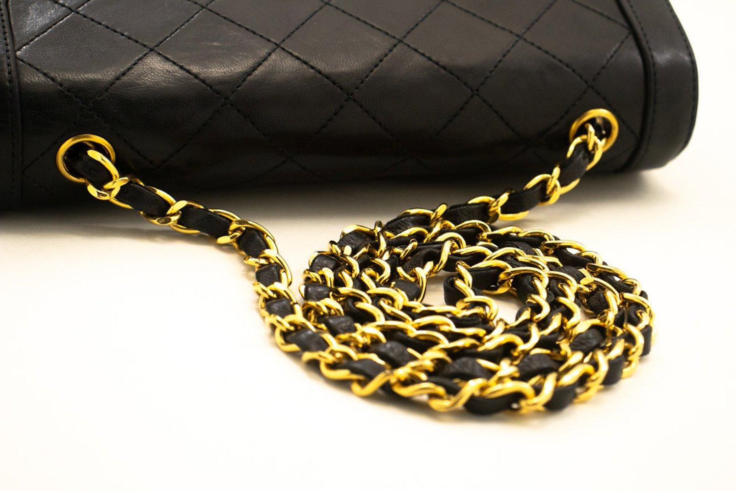 CHANEL Small Single Chain Flap Shoulder Bag Black Quilted Lambskin For Sale 9