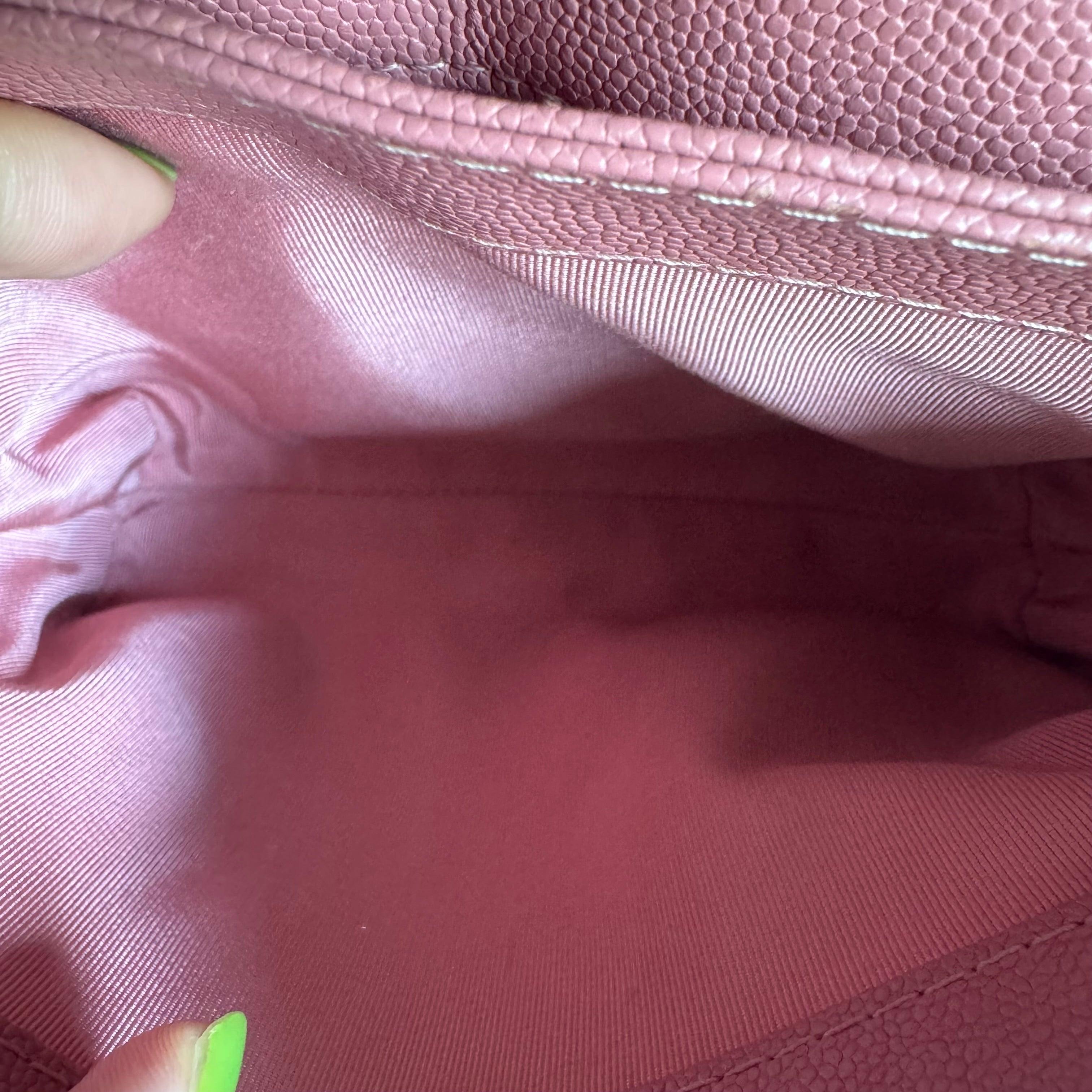 Chanel Small Urban Companion Flap Bag in Mauve Pink Caviar Leather, 2018-2019 For Sale 11