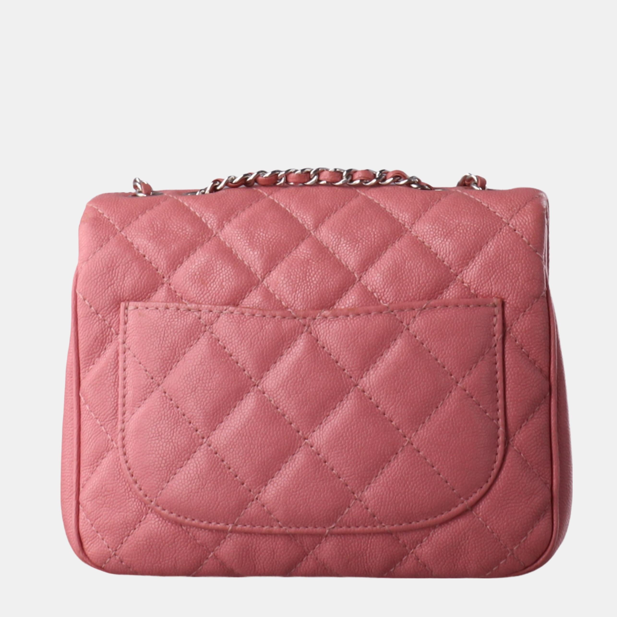 Chanel Small Urban Companion Flap Bag in Mauve Pink Caviar Leather, 2018-2019 For Sale 2