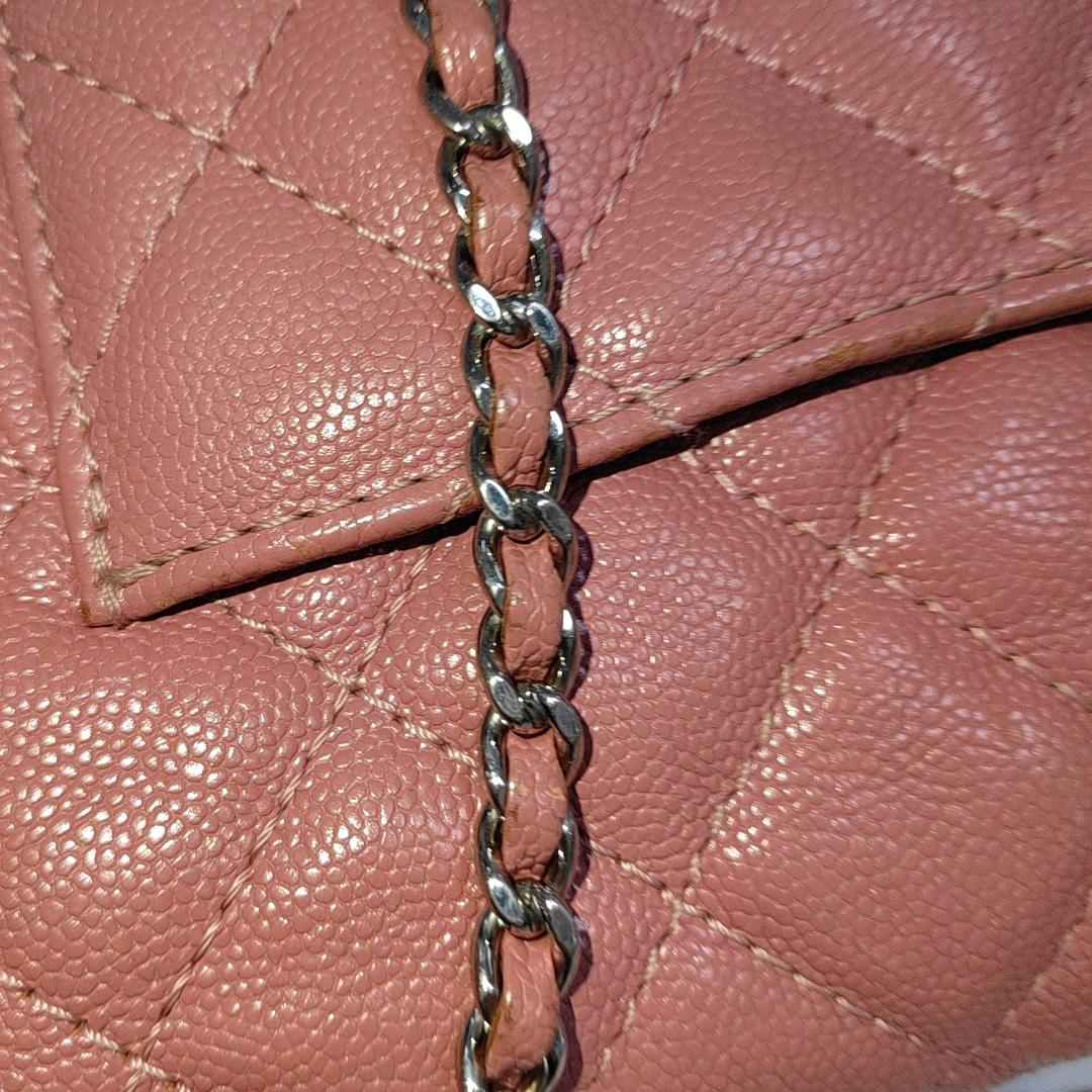 Chanel Small Urban Companion Flap Bag in Mauve Pink Caviar Leather, 2018-2019 For Sale 3
