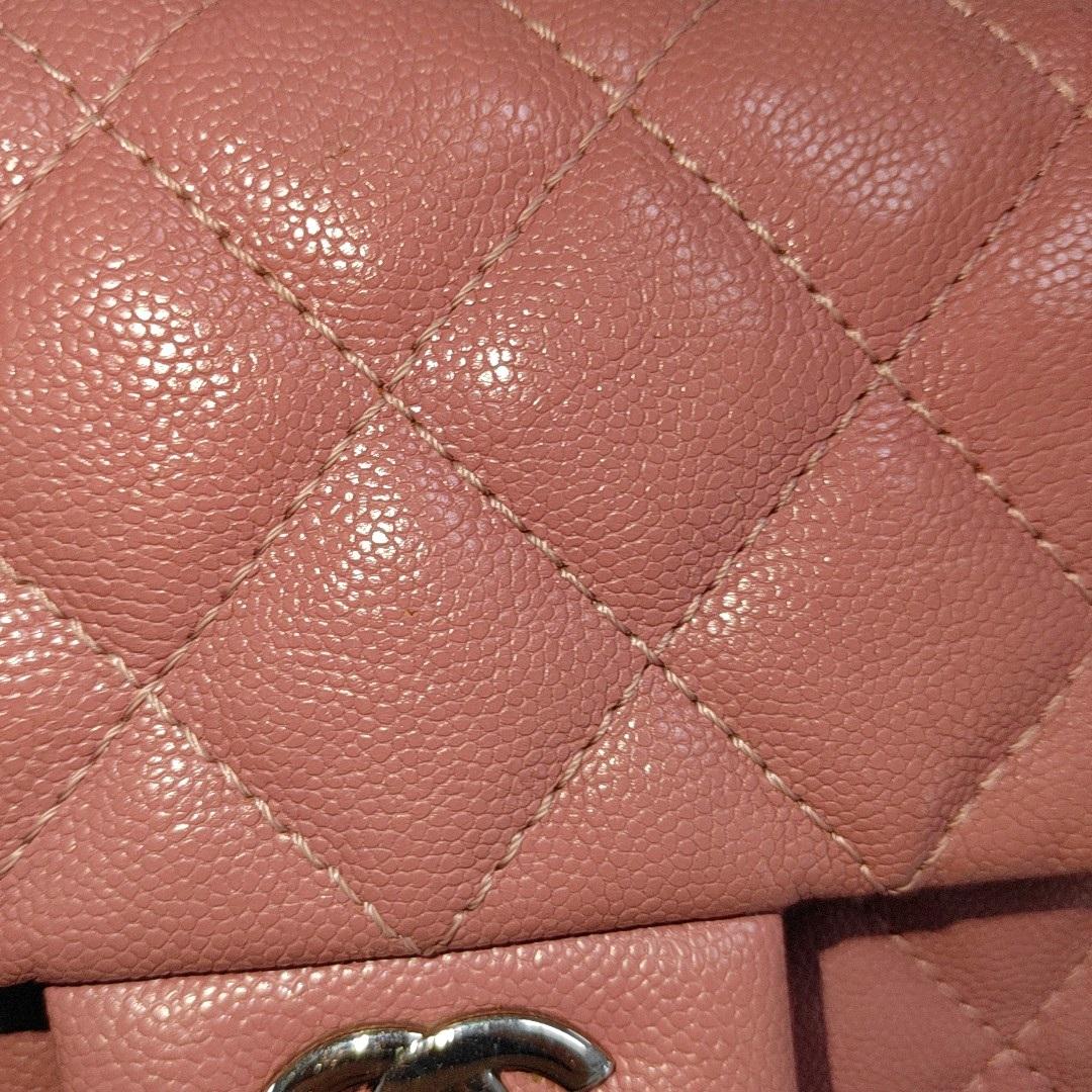 Chanel Small Urban Companion Flap Bag in Mauve Pink Caviar Leather, 2018-2019 For Sale 5
