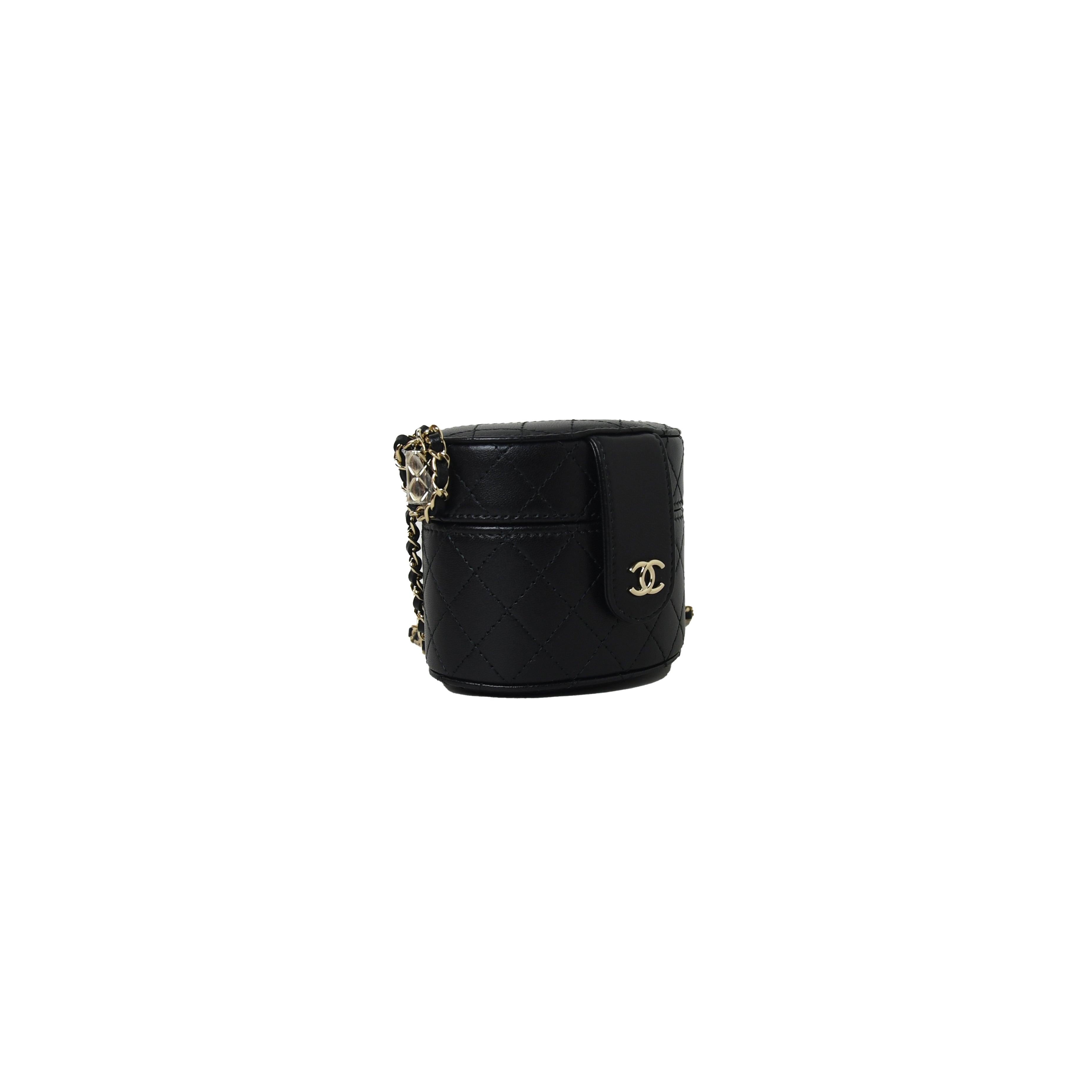 Chanel Small Vanity With Chain Black

Certified Authentic

Condition: Brand New

Dimension: 3.5 × 5.5 × 3 in

Accompanied by: This item comes with all accessories