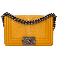 Chanel Petit Sac Garçon Galuchat Jaune en Peau de Galuchat