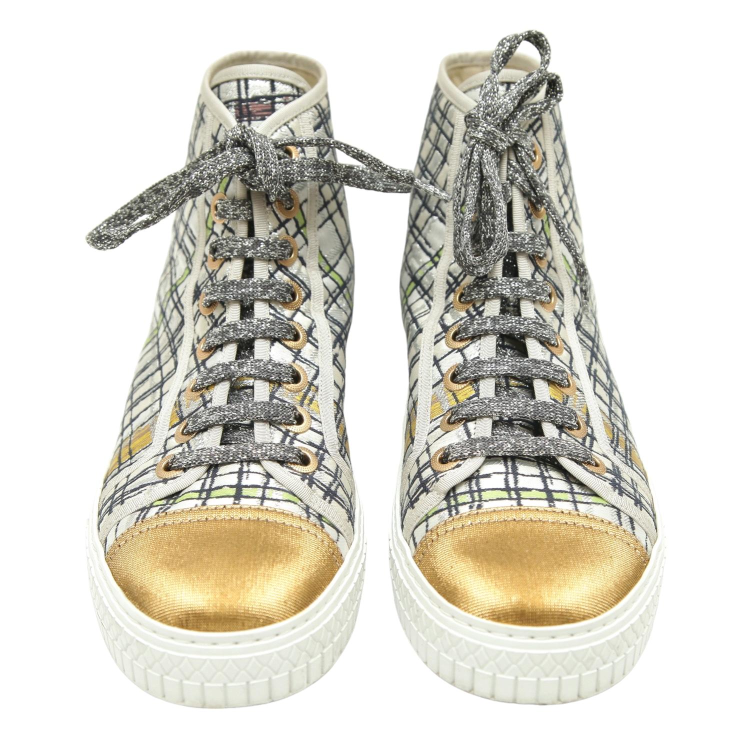 CHANEL Sneakers High Top Trainers Tweed Gold White Black Lace-Up Sz 39 17C 1