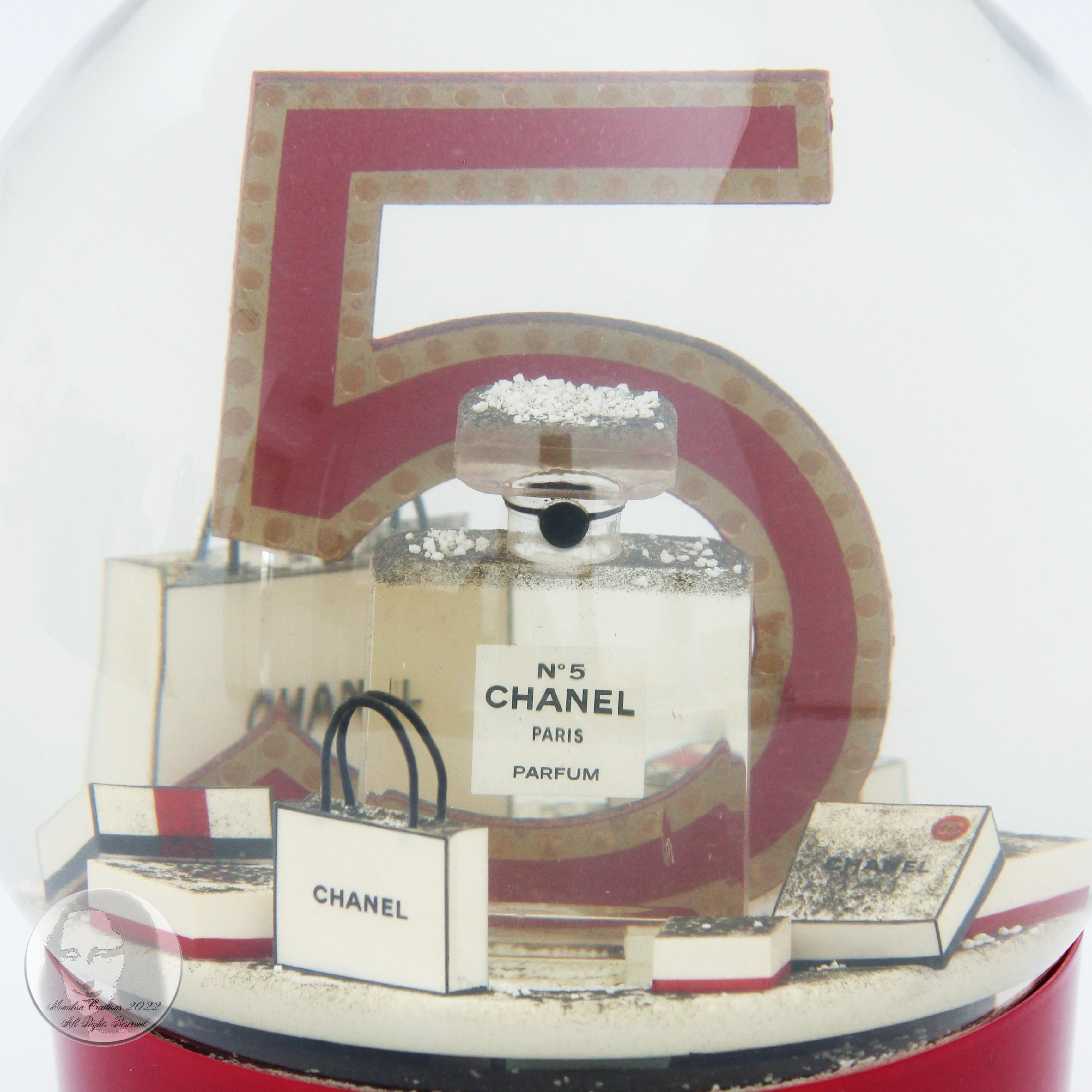 Chanel Snow Globe 2015 Large Shopping Bags No 5 Bottle Home Decor Limited in Box 4