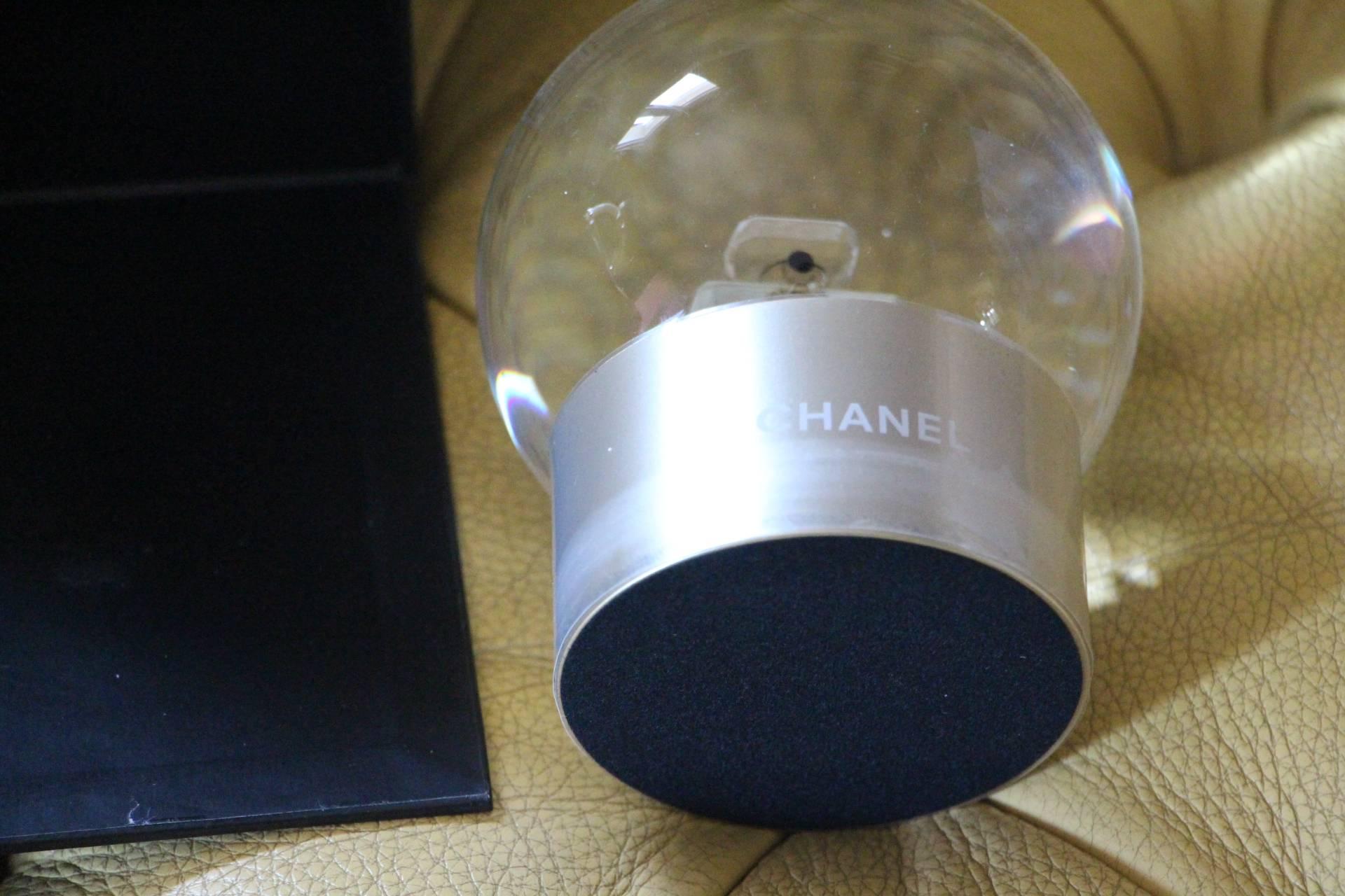 Boule à neige Chanel Dôme Chanel VIP Collectible Grand Parfum N° 5 Boule à neige 1
