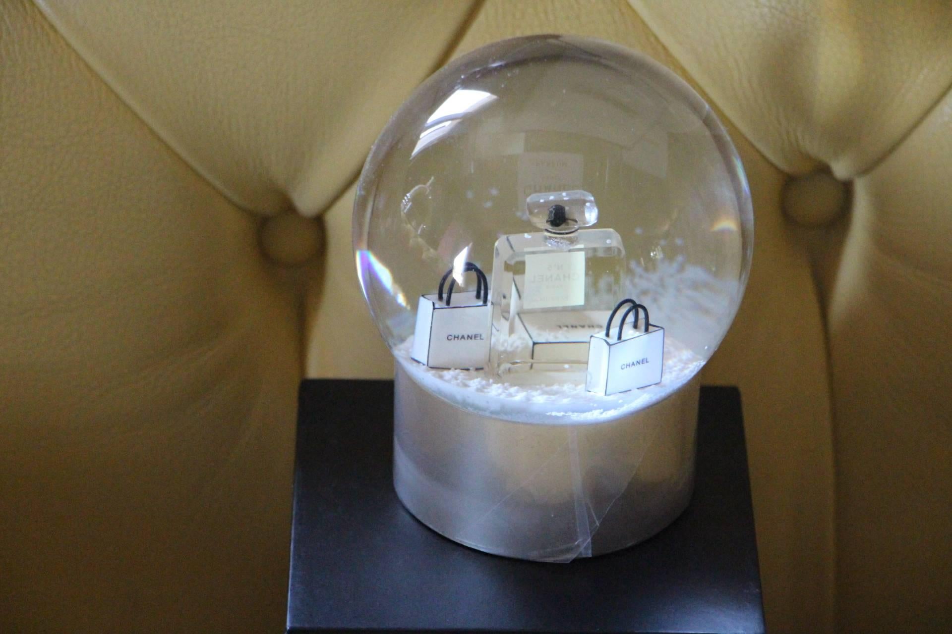 chanel snowglobe