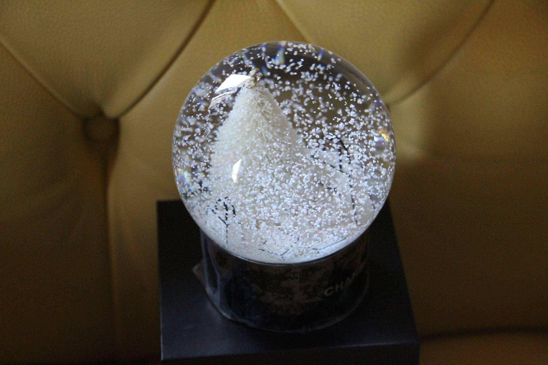 Unknown Chanel Snow Globe Dome