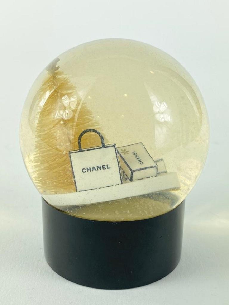 Chanel Snow Globe Paperweight Holiday Gift 2C1117 For Sale at 1stDibs