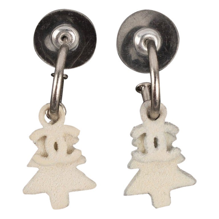Chanel Snowy Earrings For Sale