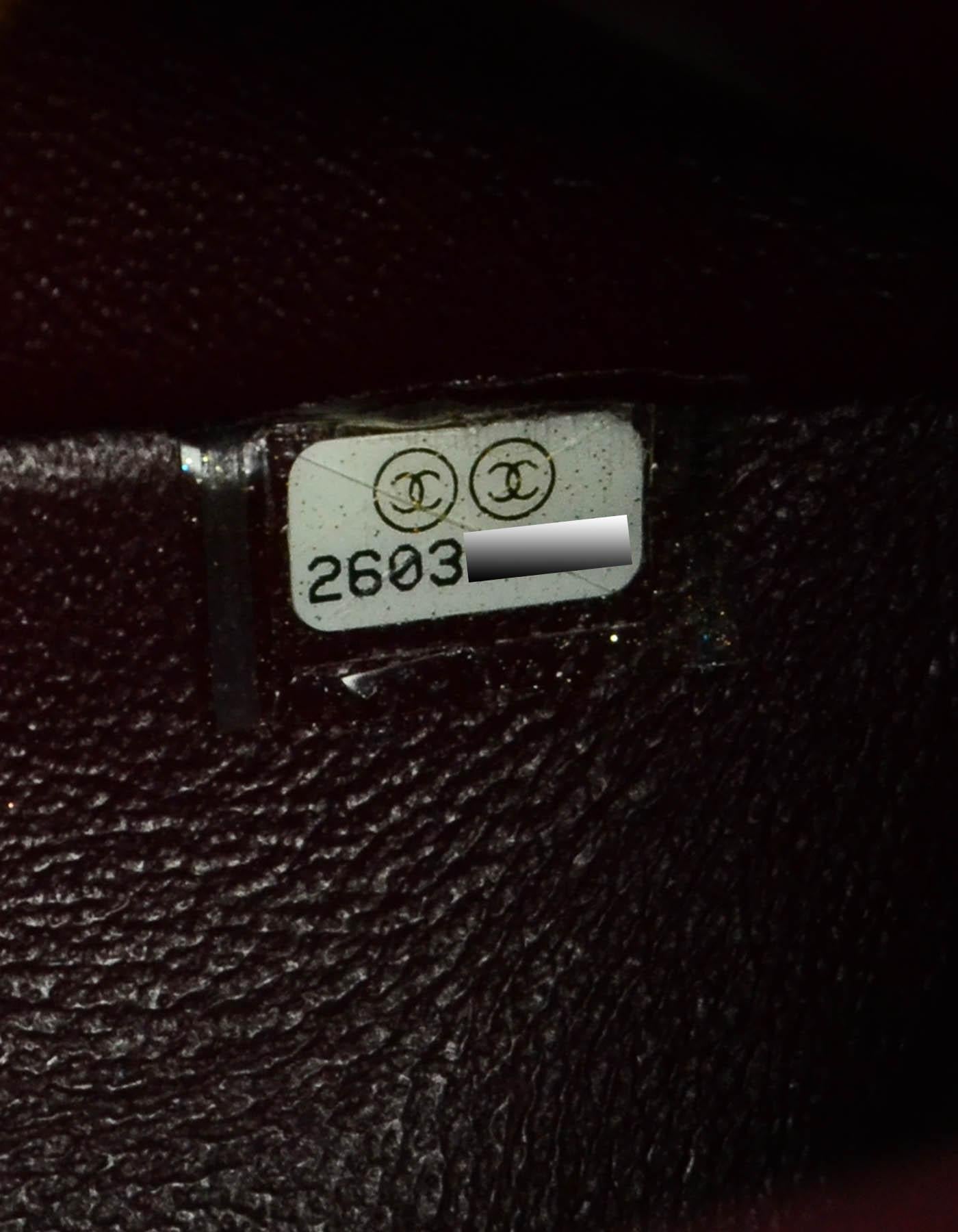 Chanel So Schwarze gesteppte Reissue 226 klassische Klappentasche aus Kalbsleder 2,55 im Angebot 4
