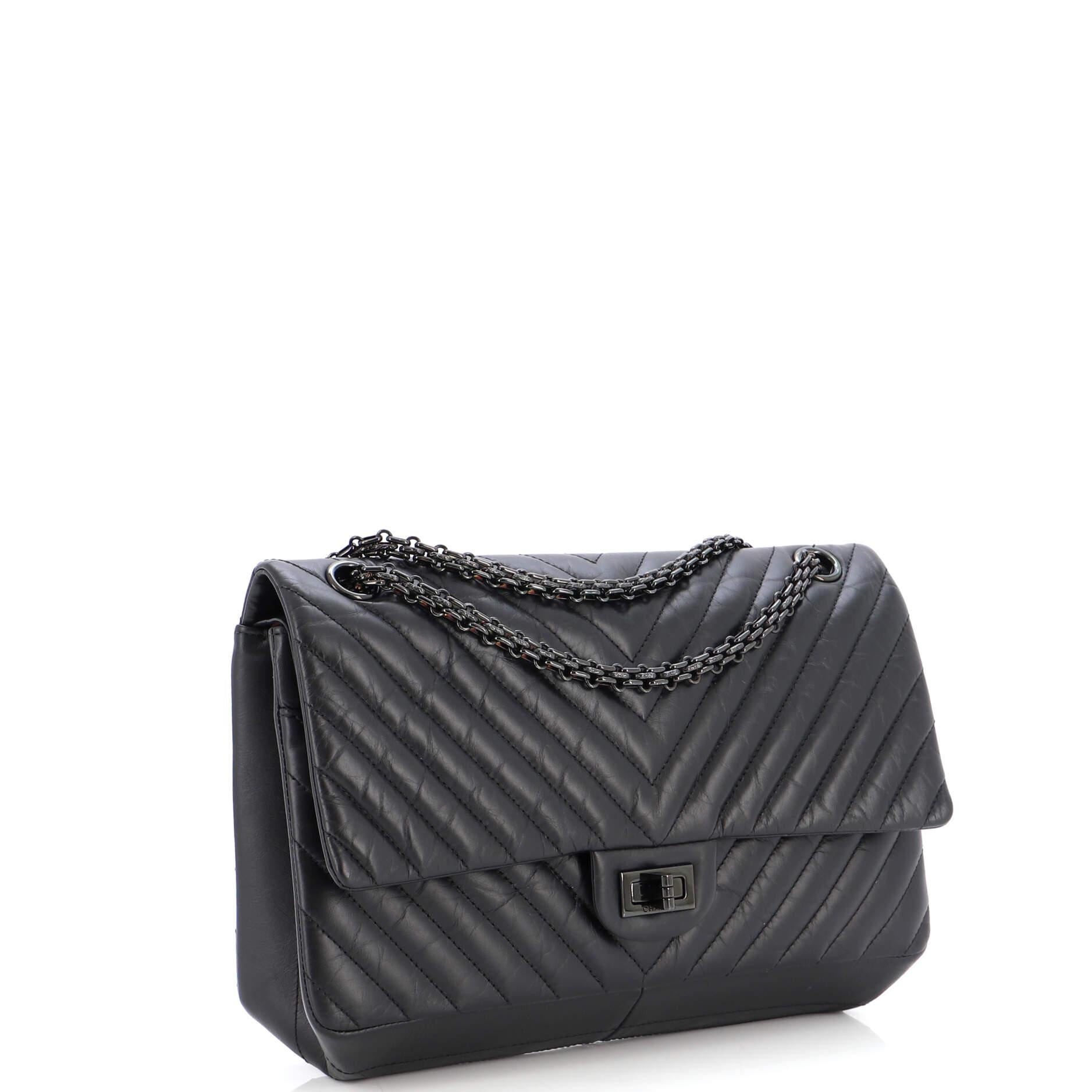 chanel mini flap bag caviar