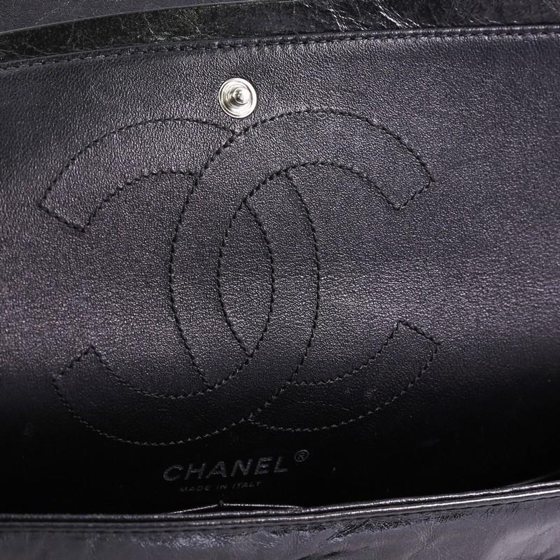 Chanel So Black Reissue 2.55 Handtasche Gestepptes glasiertes Kalbsleder 226 3