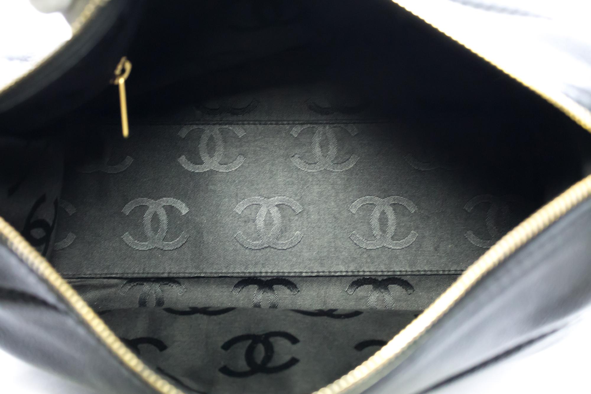 CHANEL Soft Caviar Chain Shoulder Bag Leather Black Zipper 6