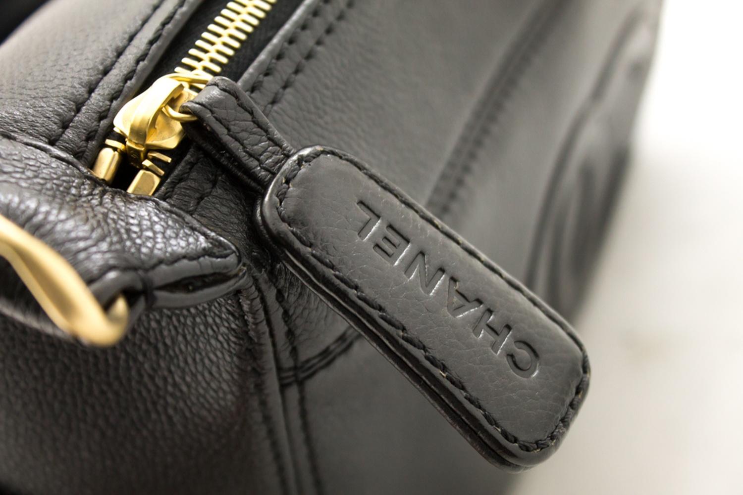 CHANEL Soft Caviar Chain Shoulder Bag Leather Black Zipper 10