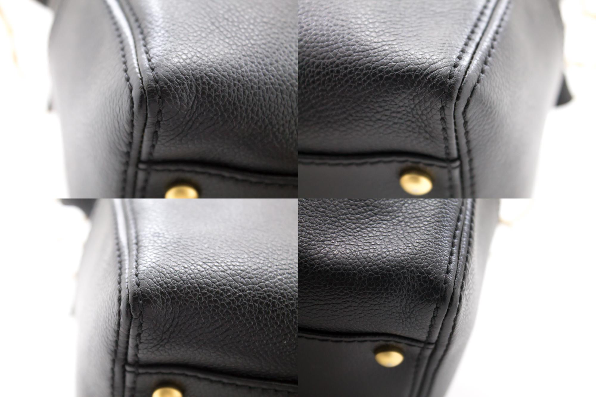 CHANEL Soft Caviar Chain Shoulder Bag Leather Black Zipper 2