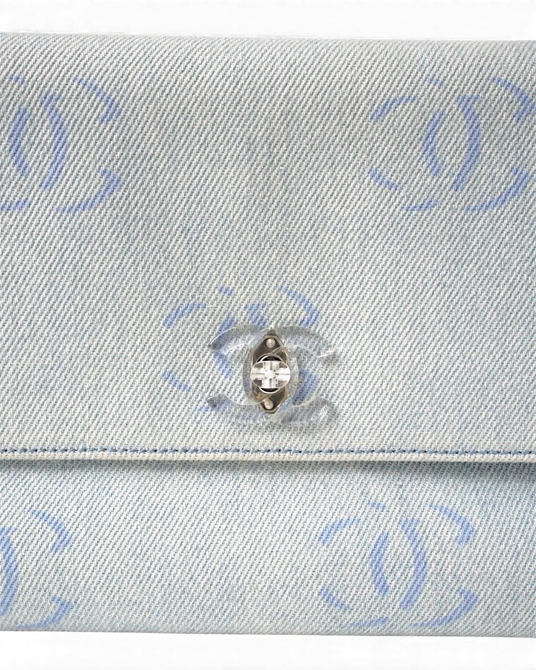 Chanel Sottospalla Chain CC Denim Azzurra en vente 5