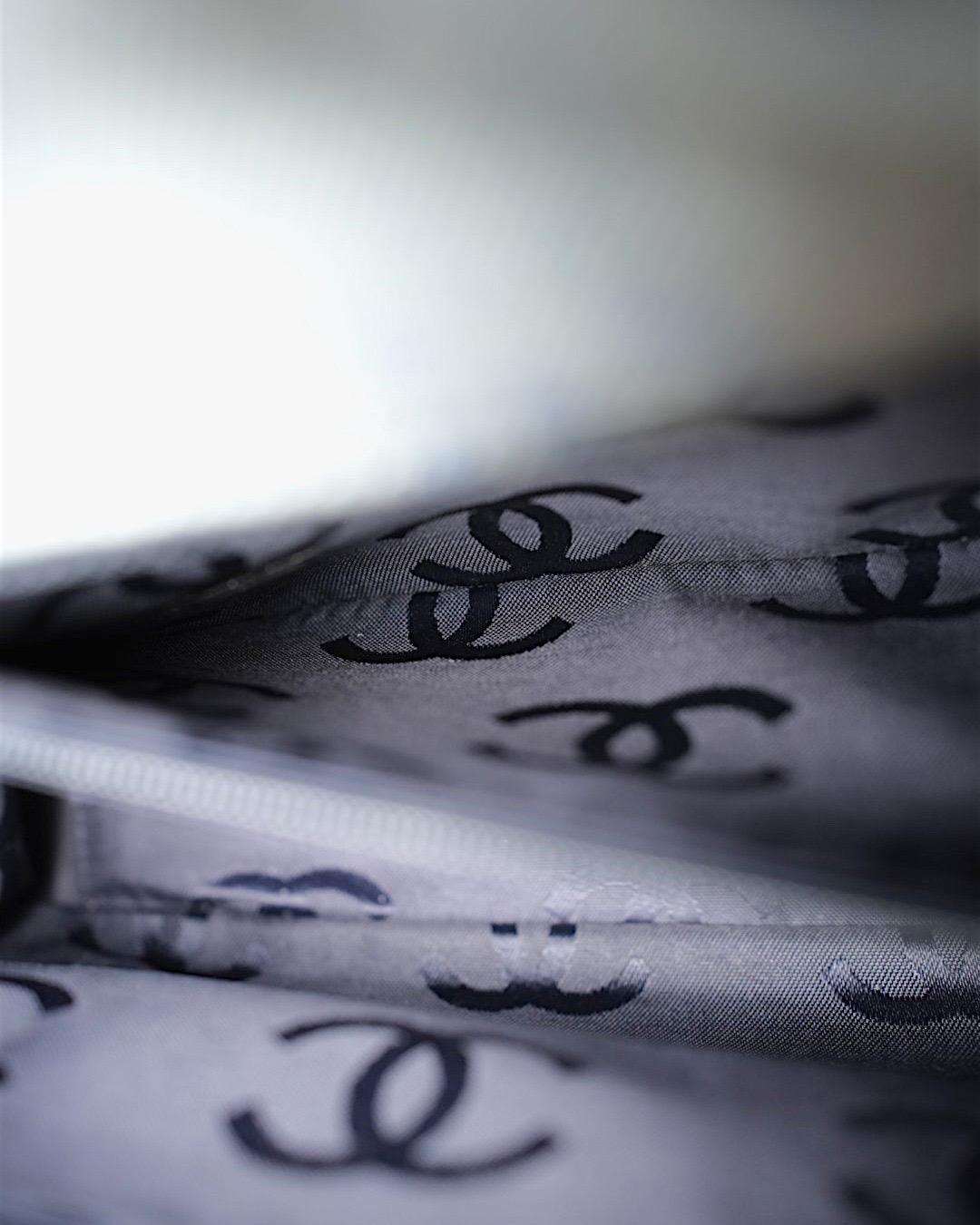 Chanel Sottospalla Chain CC Denim Azzurra en vente 9