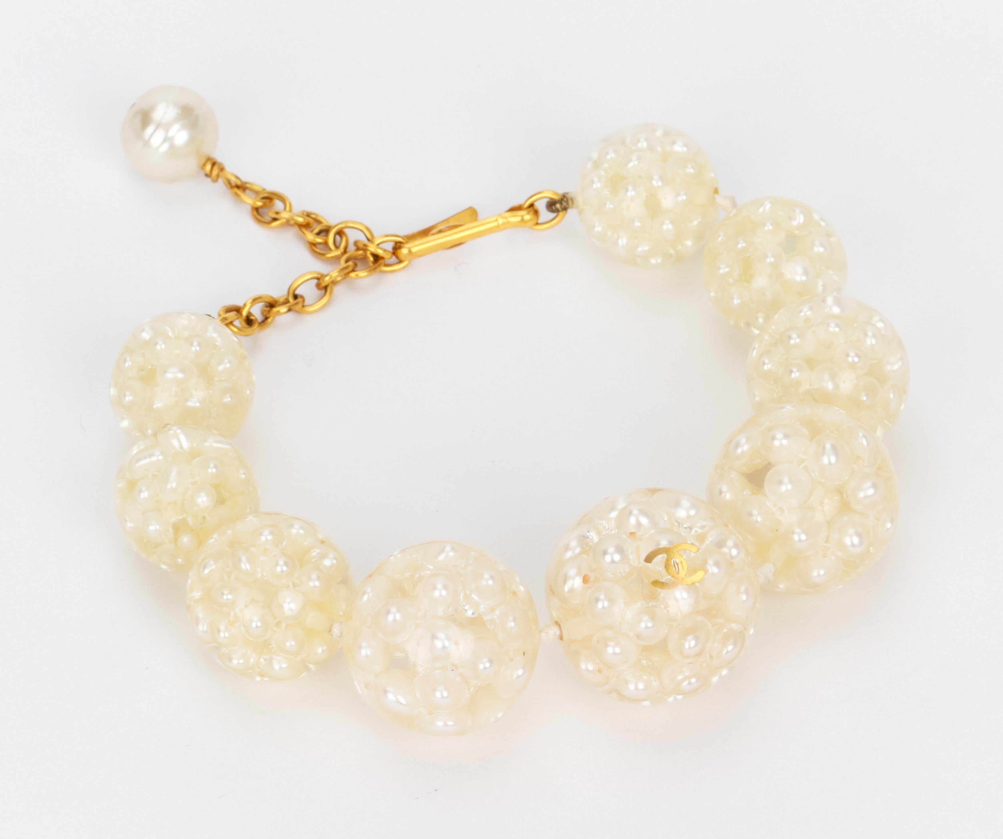 Chanel  Sphere Micro Pearls Bracelet In Excellent Condition For Sale In West Hollywood, CA