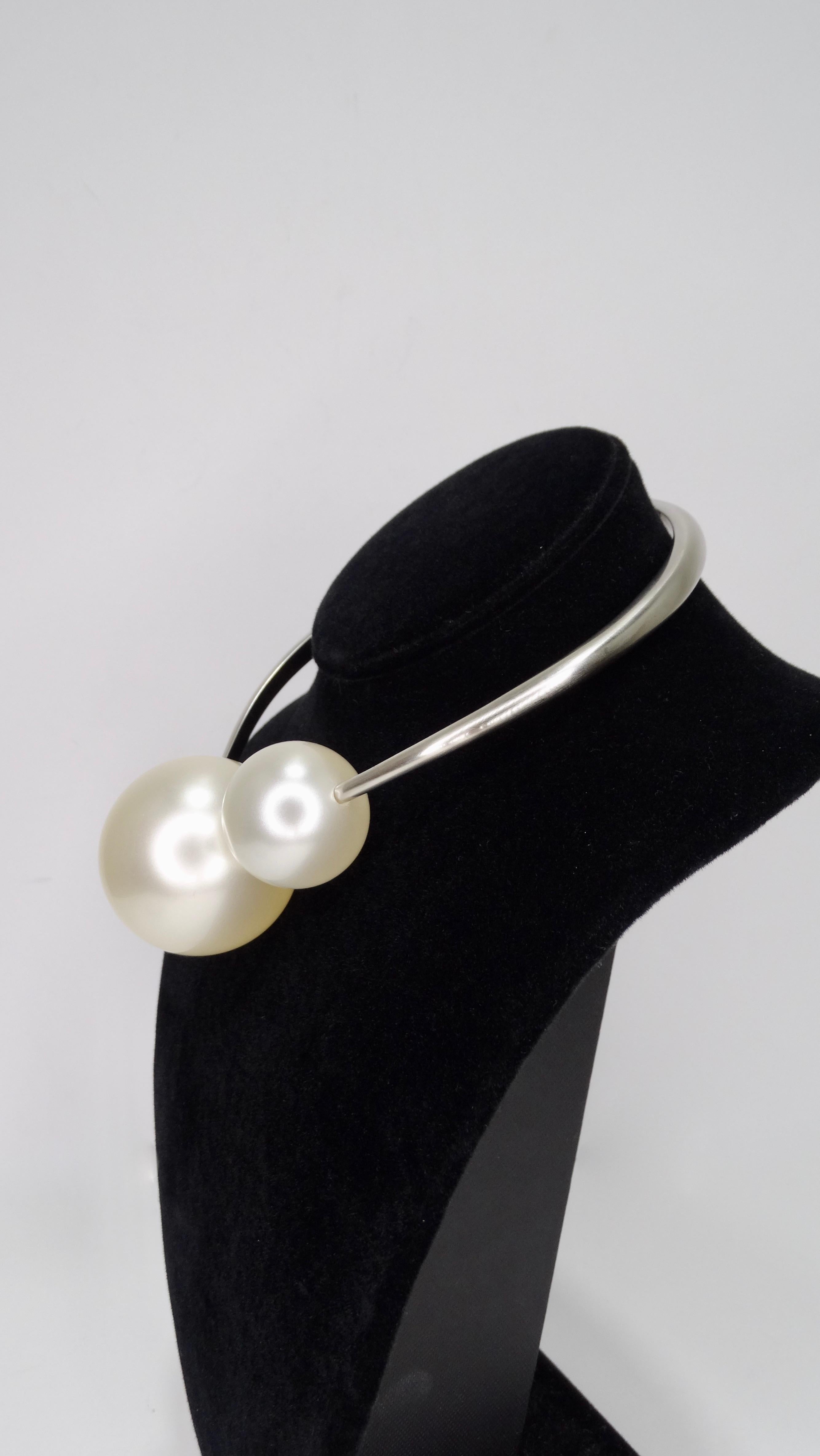 Women's or Men's Chanel Spiral Faux Pearl Necklace 