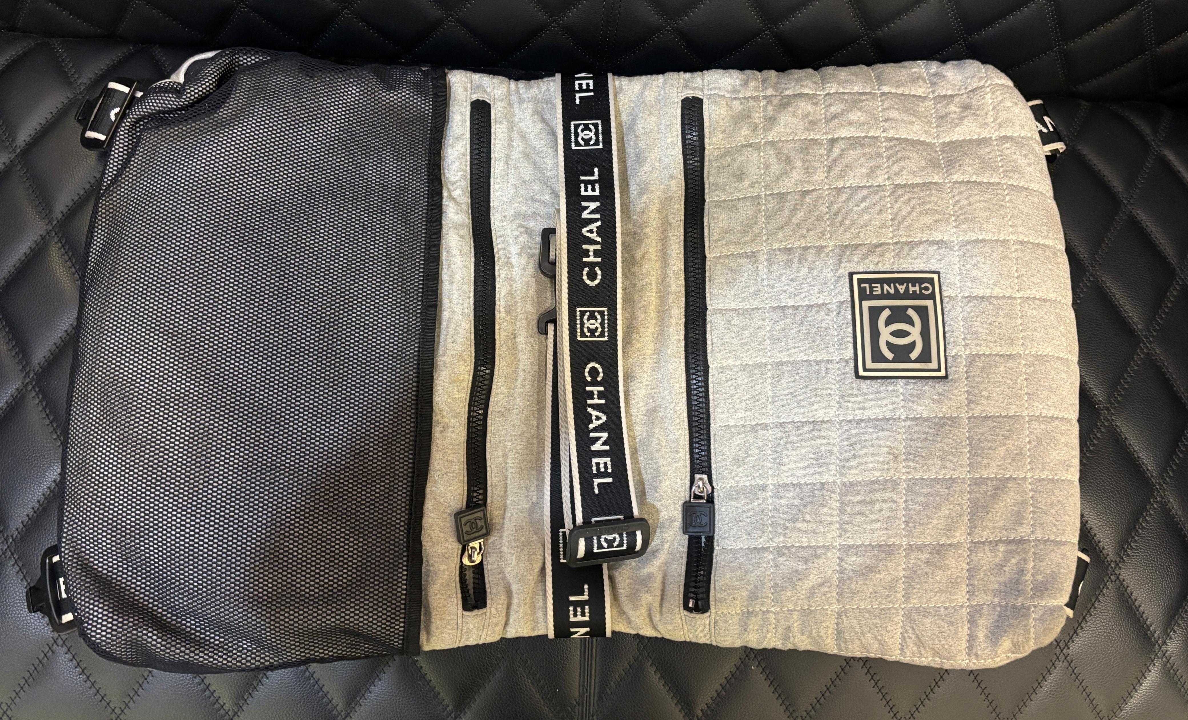 Chanel Sport Bolso Mensajero Grande Lana Gris en venta 6