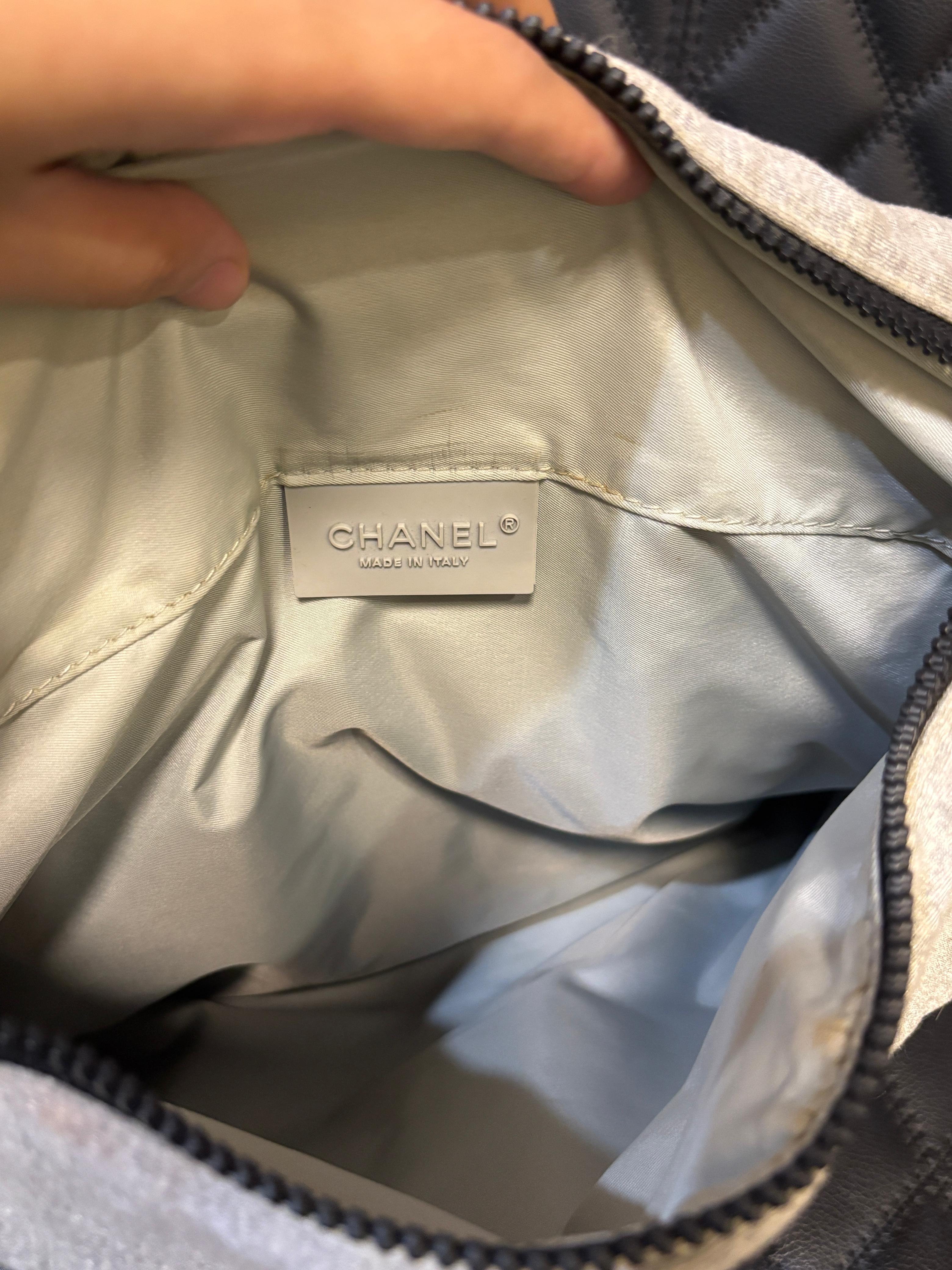 Chanel Sport Bolso Mensajero Grande Lana Gris en venta 7