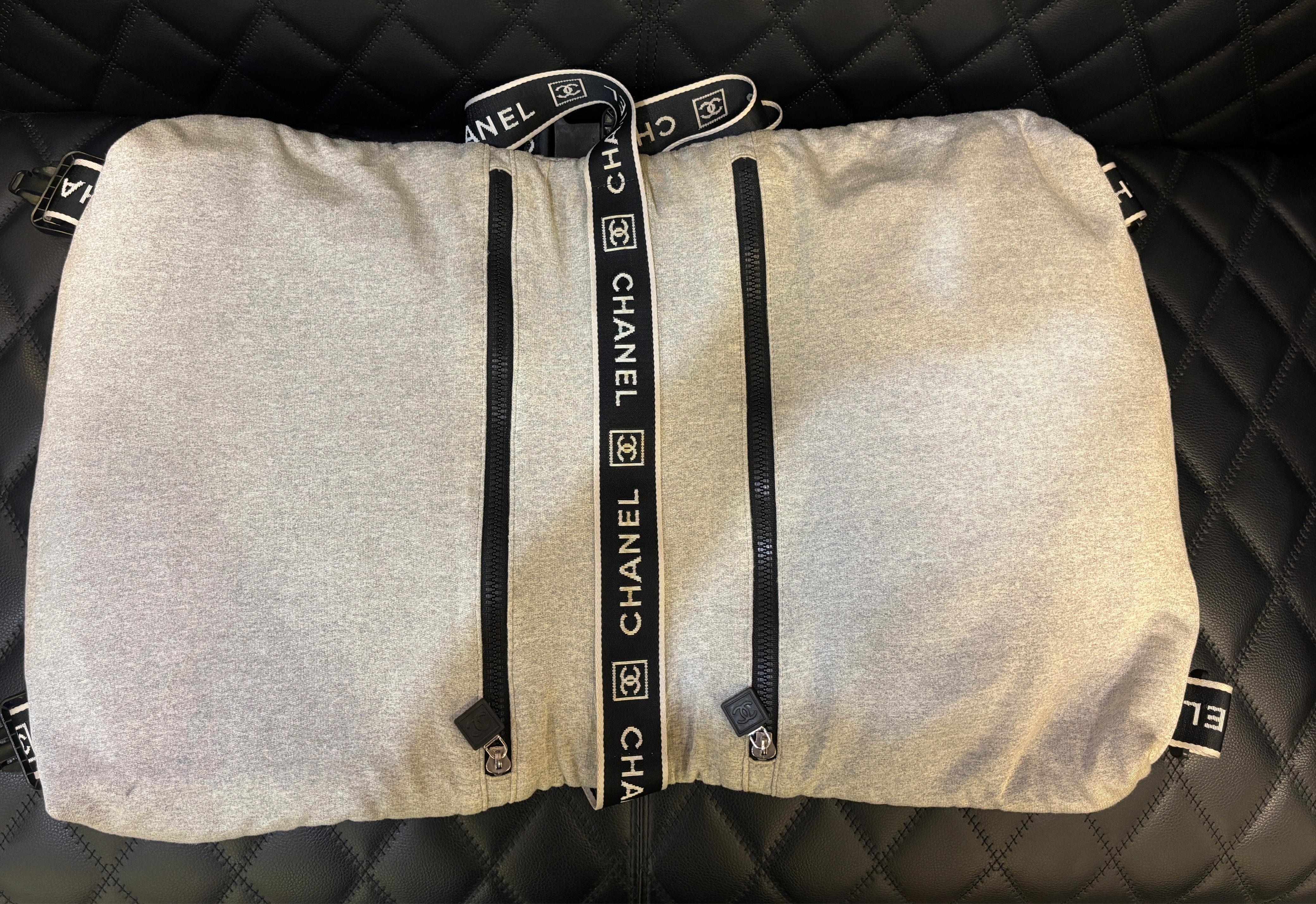 Chanel Sport Bolso Mensajero Grande Lana Gris en venta 8