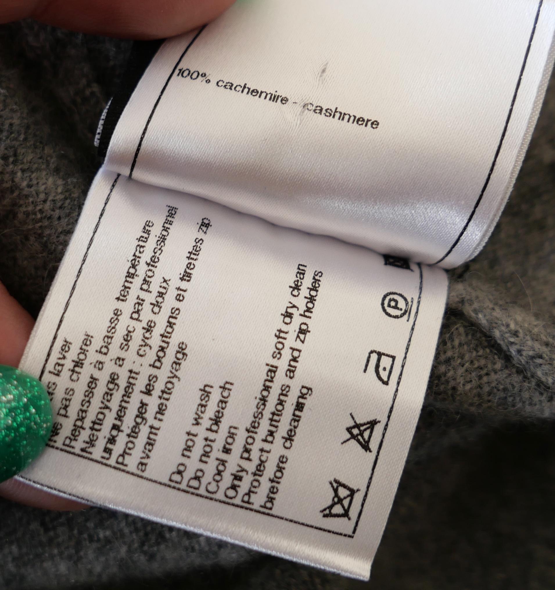 Chanel Sport Line 2009 09P Cashmere Zip Front Long Cardigan For Sale 5