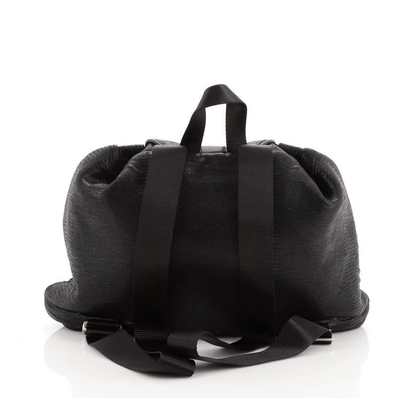 Chanel Sport Line Rucksack aus Leder mit Eidechsenprägung im Zustand „Gut“ in NY, NY