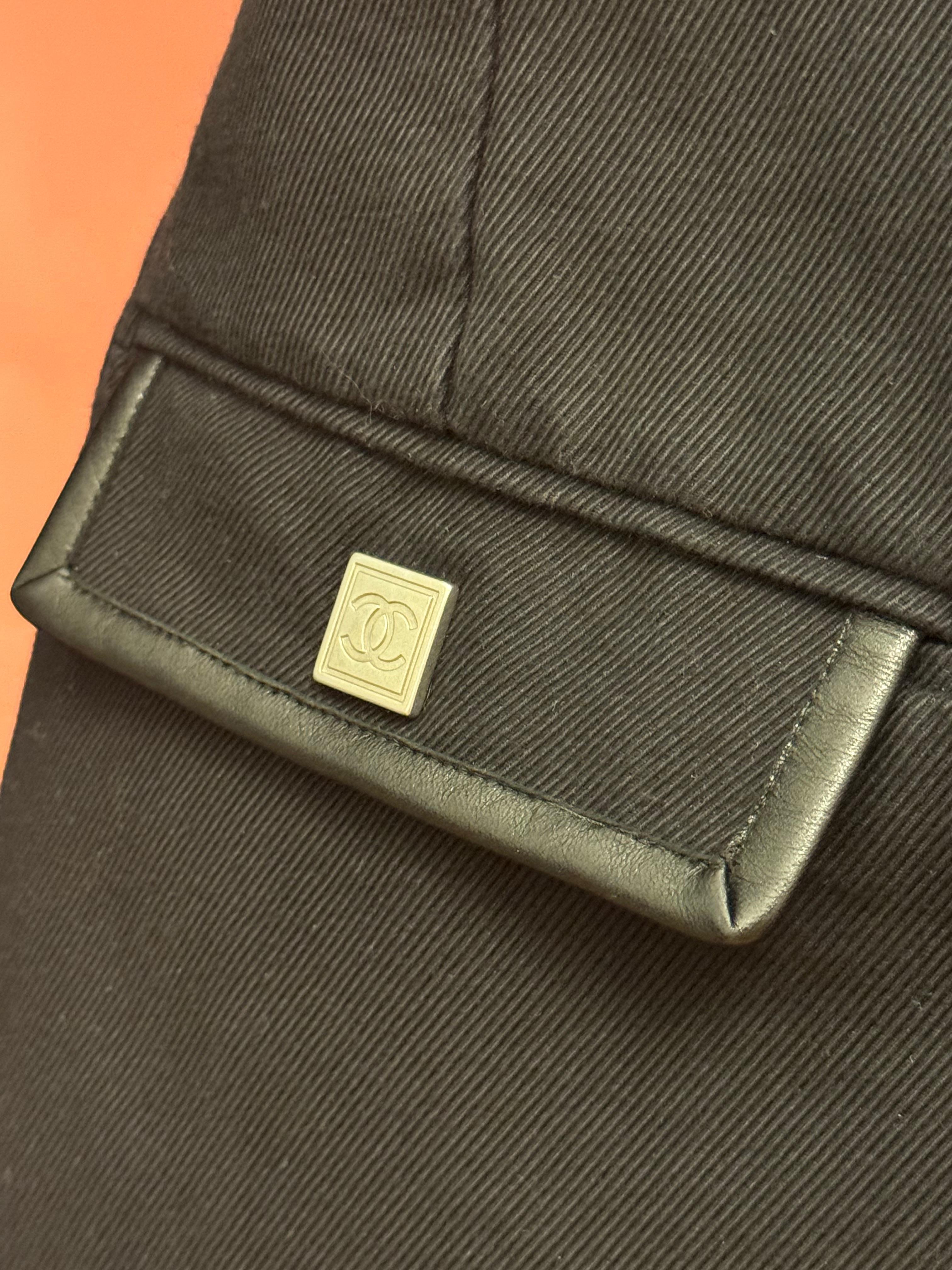 Chanel sportline 2006 collection black denim jacket and leather details, size 38 FR it fits US 0 up to US 4 slim 6, excellent condition 