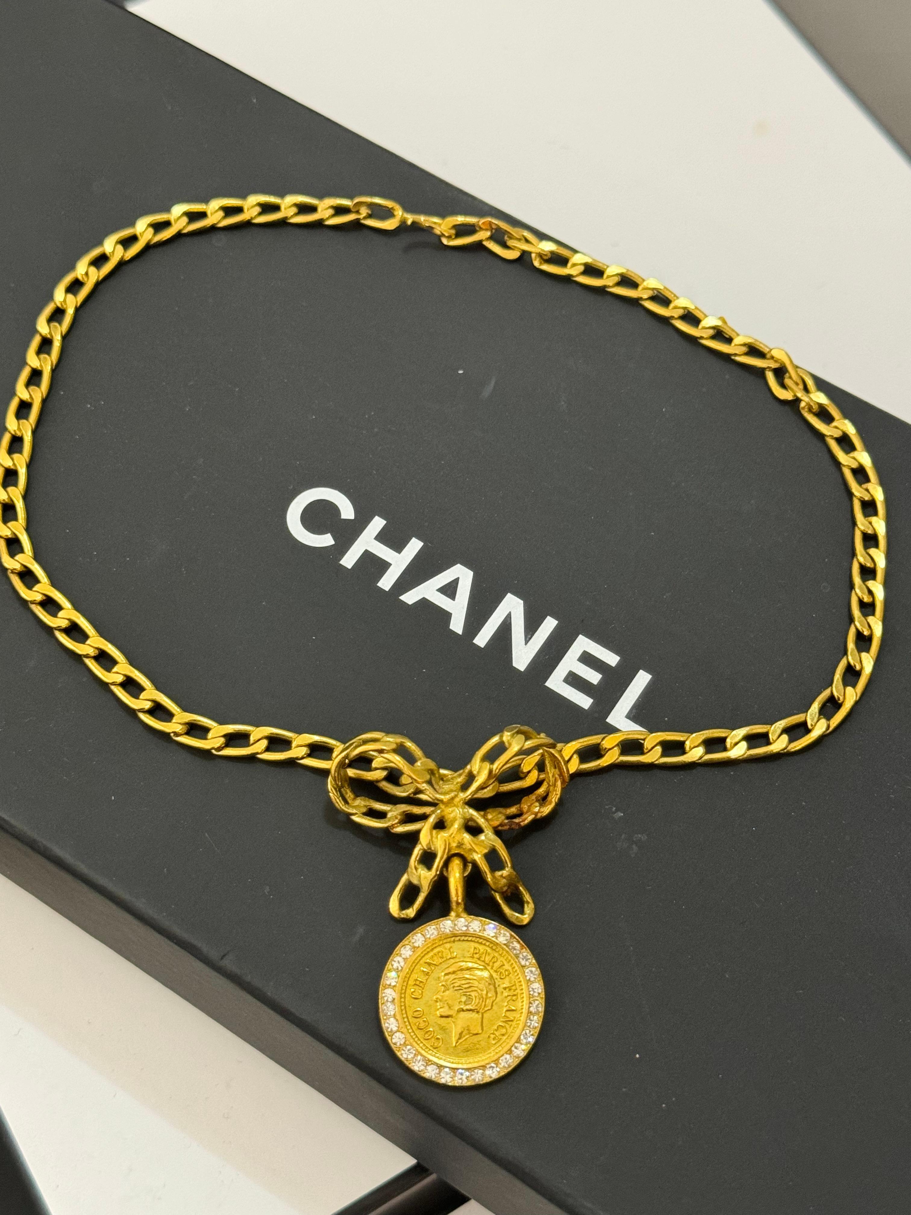 collana chanel barbie prezzo