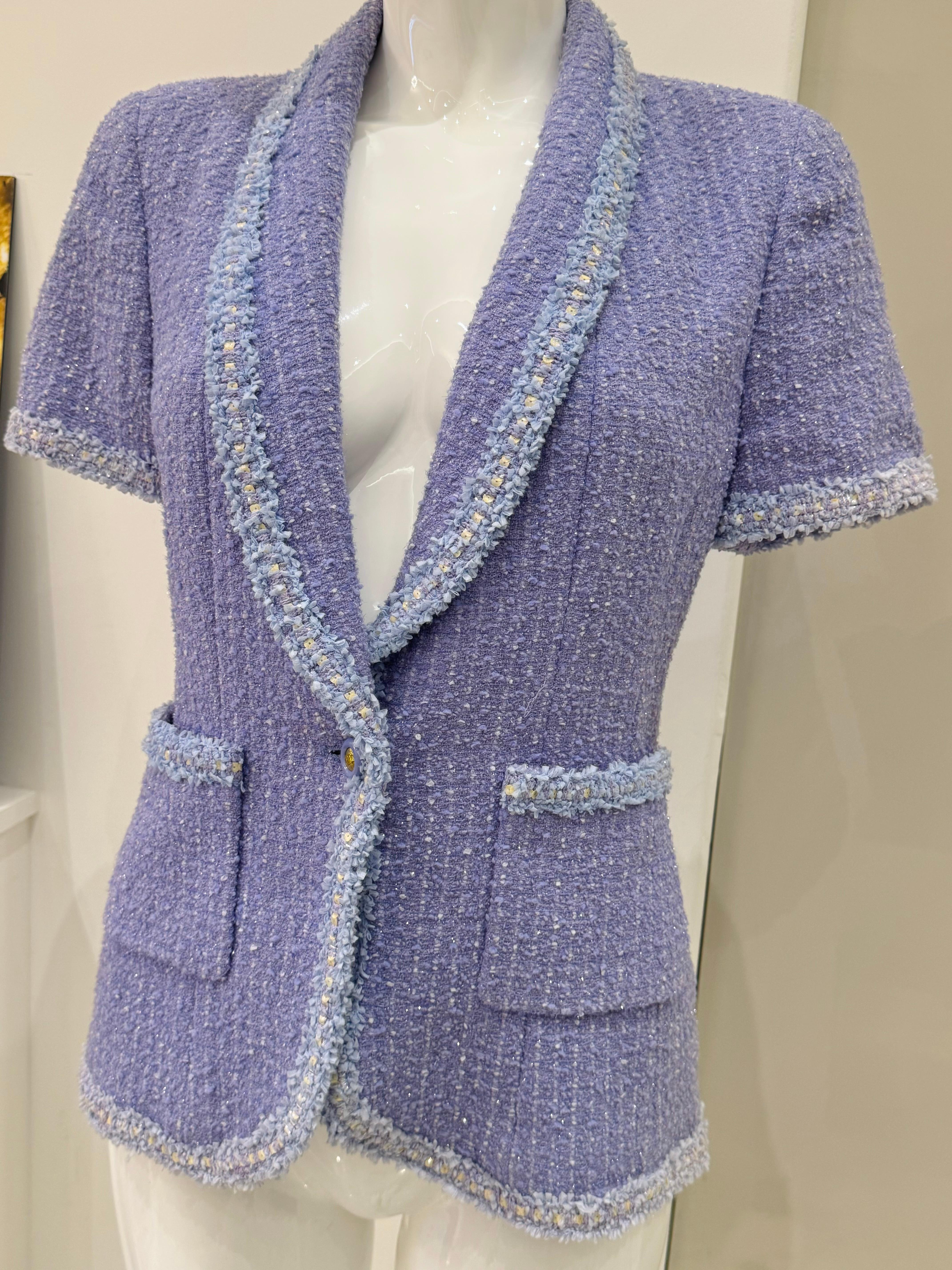 Chanel primavera 1995 Barbie colección pasarela fantasía chaqueta tweed en venta 11