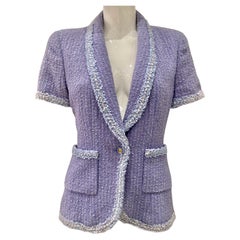Chanel primavera 1995 collezione Barbie sfilata fantasia giacca in tweed