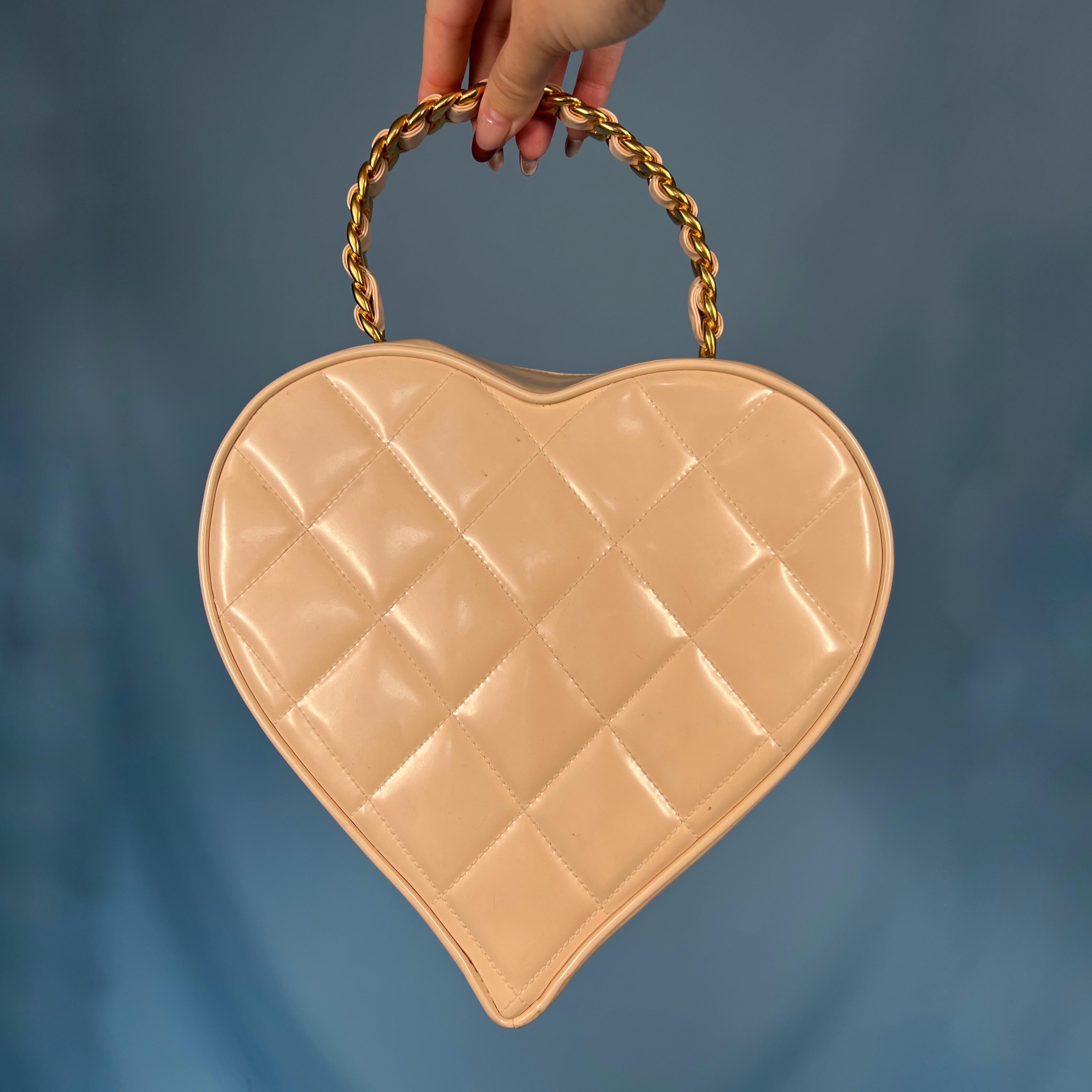 Chanel Spring 1995 Heart CC Patent Quilted Leather Bag 8