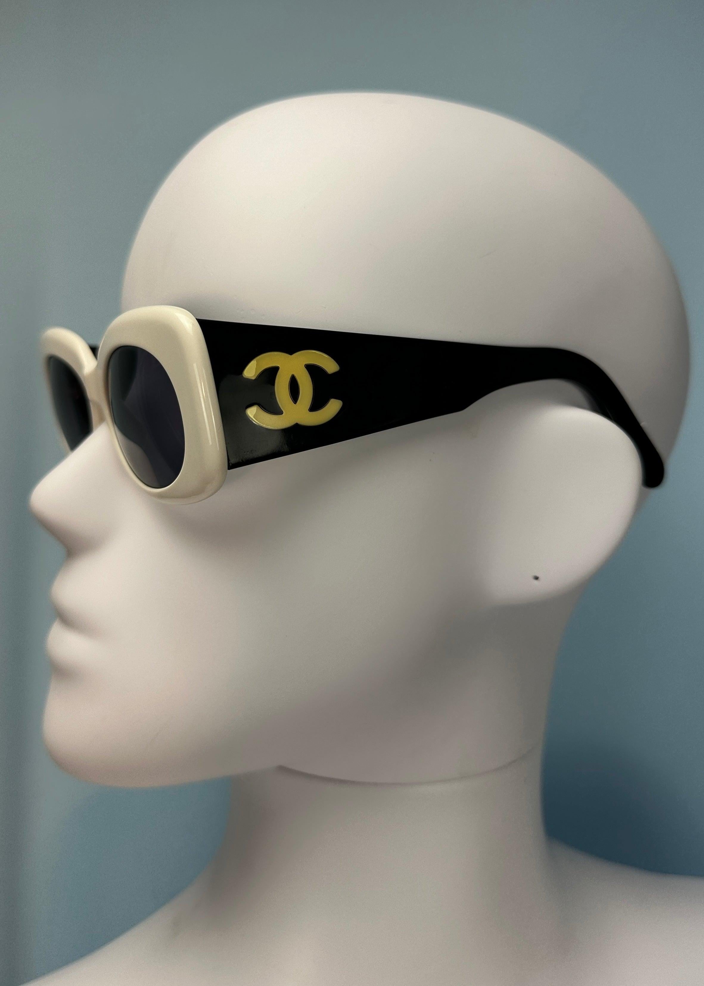 Women's Chanel Spring 1995 Runway Black & White Monogram Sunglasses